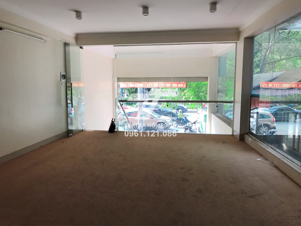 cho thuê văn phòng ngã tư đường Hoàng Quốc Việt