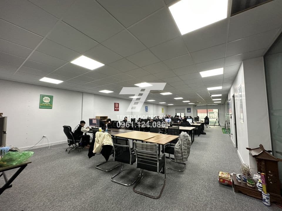 Cho thuê văn phòng sẵn nội thất tại Hàm nghi