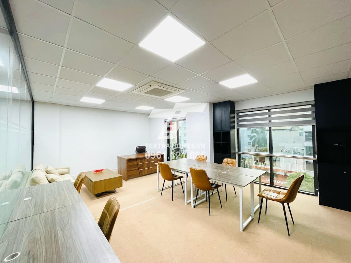 Cho thuê văn phòng sẵn nội thất tại Hàm nghi