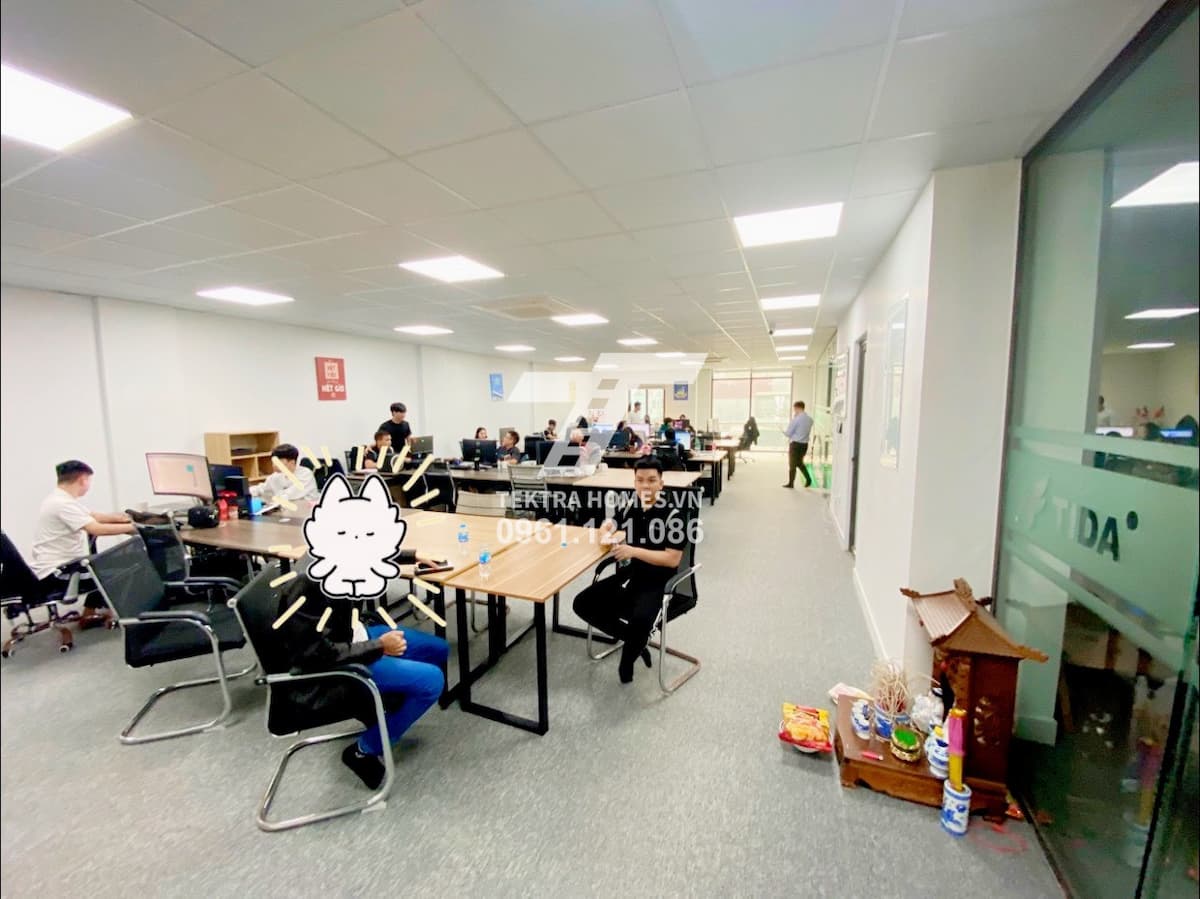 Cho thuê văn phòng sẵn nội thất tại Hàm nghi