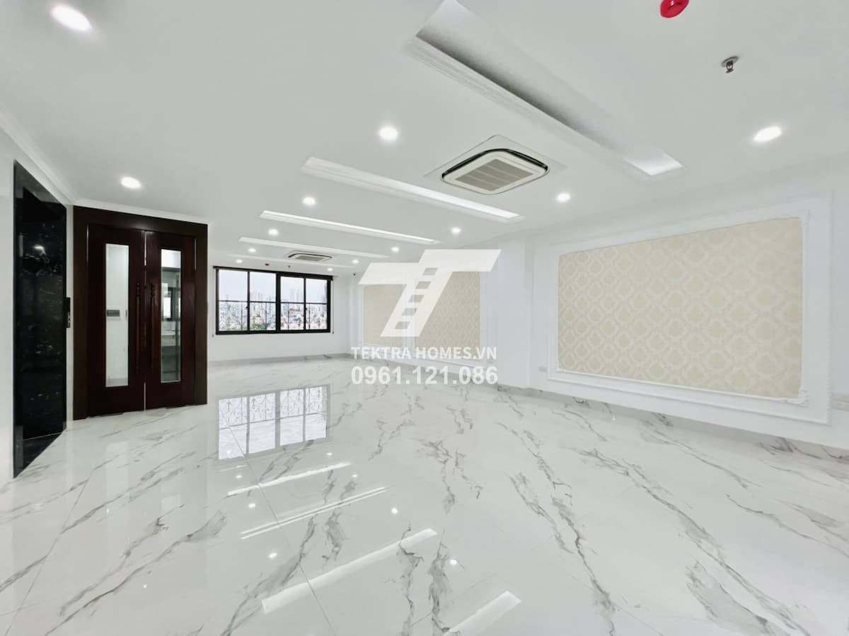 Cho thuê văn phòng giá rẻ mới đẹp phố Hoàng Ngân