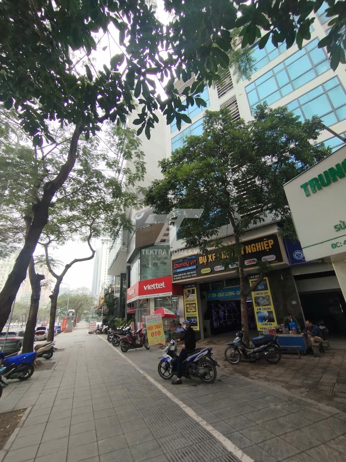 Cho thuê văn phòng tầng 2 mặt đường Mễ Trì