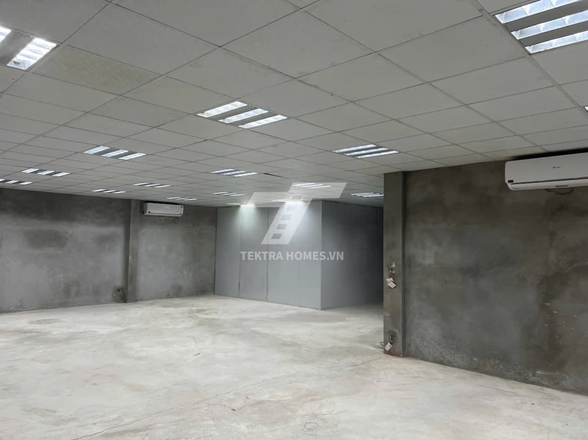 Cho thuê văn phòng tầng 2 mặt đường Mễ Trì