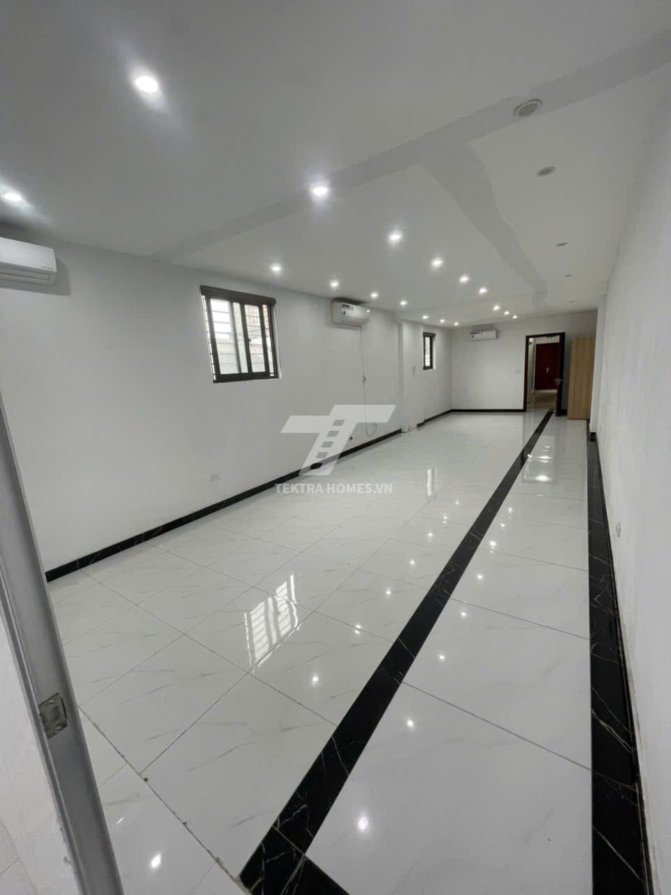 Cho thuê văn phòng mặt đường Nguyễn Trãi