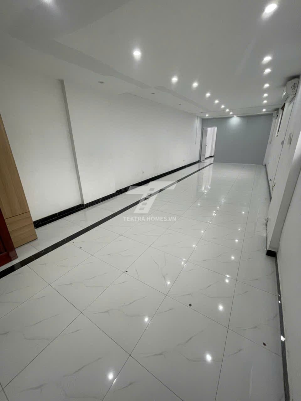 Cho thuê văn phòng mặt đường Nguyễn Trãi