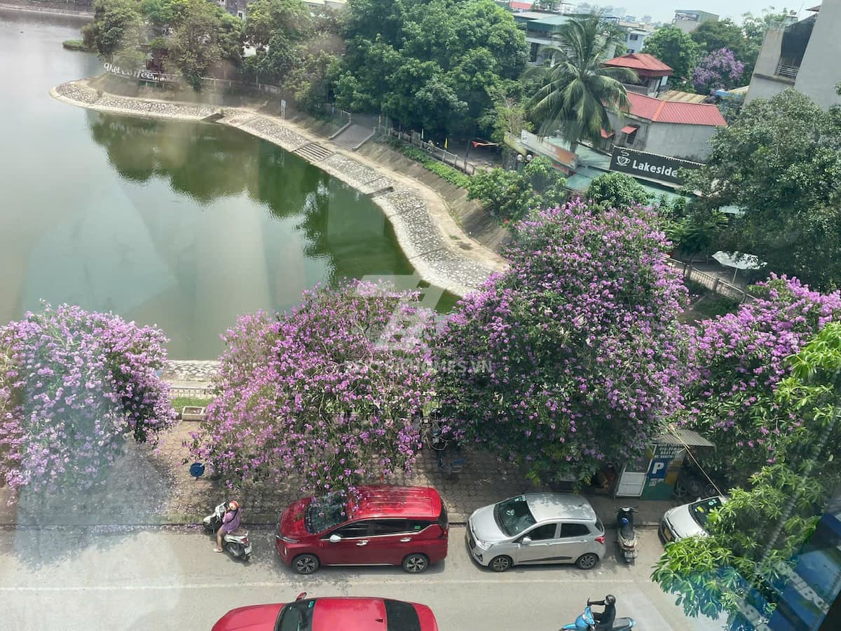 Cho thuê văn phòng view hồ Hạ Đình