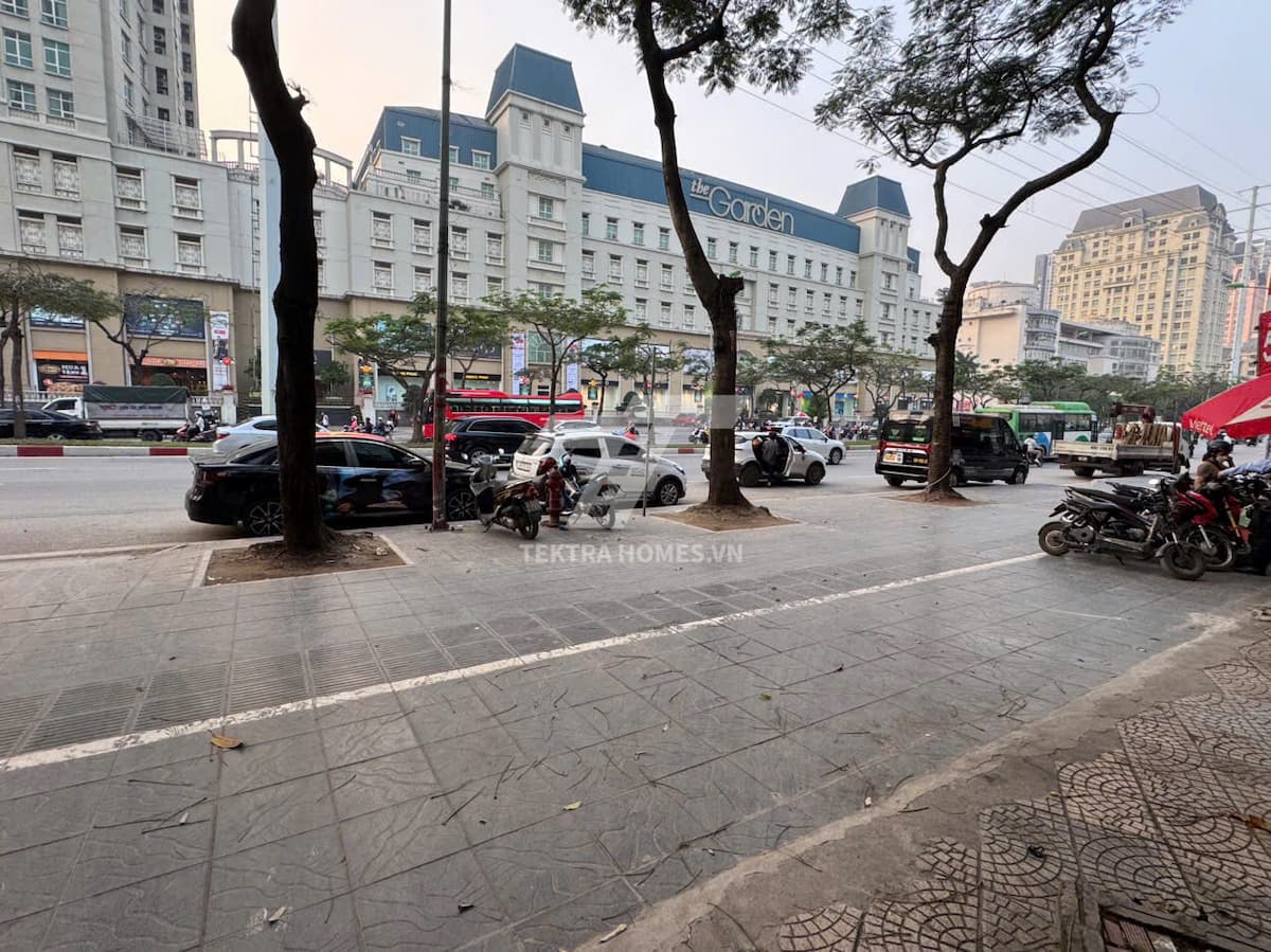 Cho thuê văn phòng 120m2 mặt đường Mễ Trì