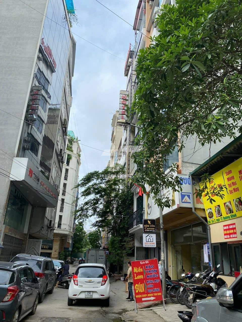 Cho thuê tòa văn phòng phố Dương Khuê