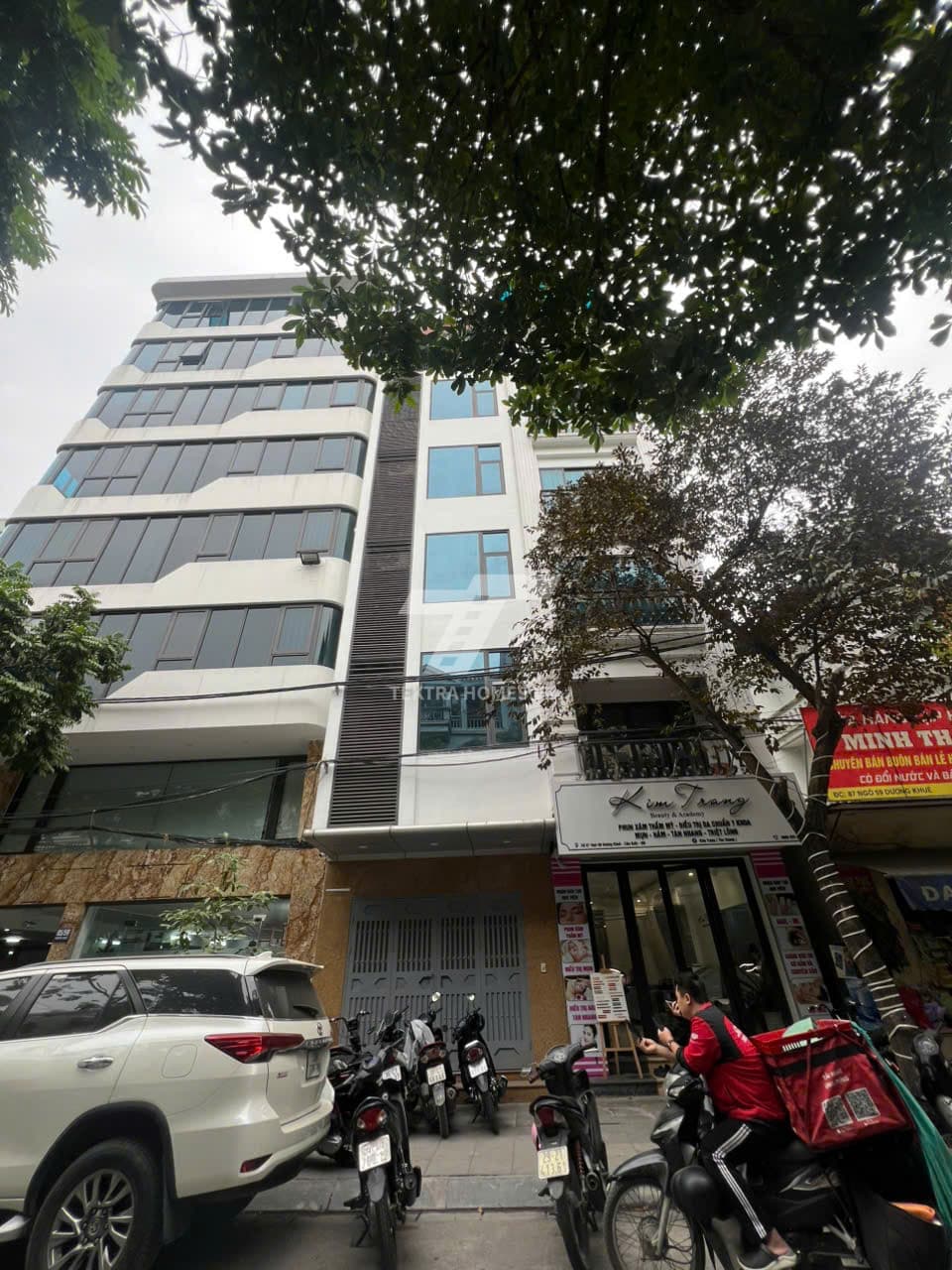 Cho thuê văn phòng trục phố Dương Khuê