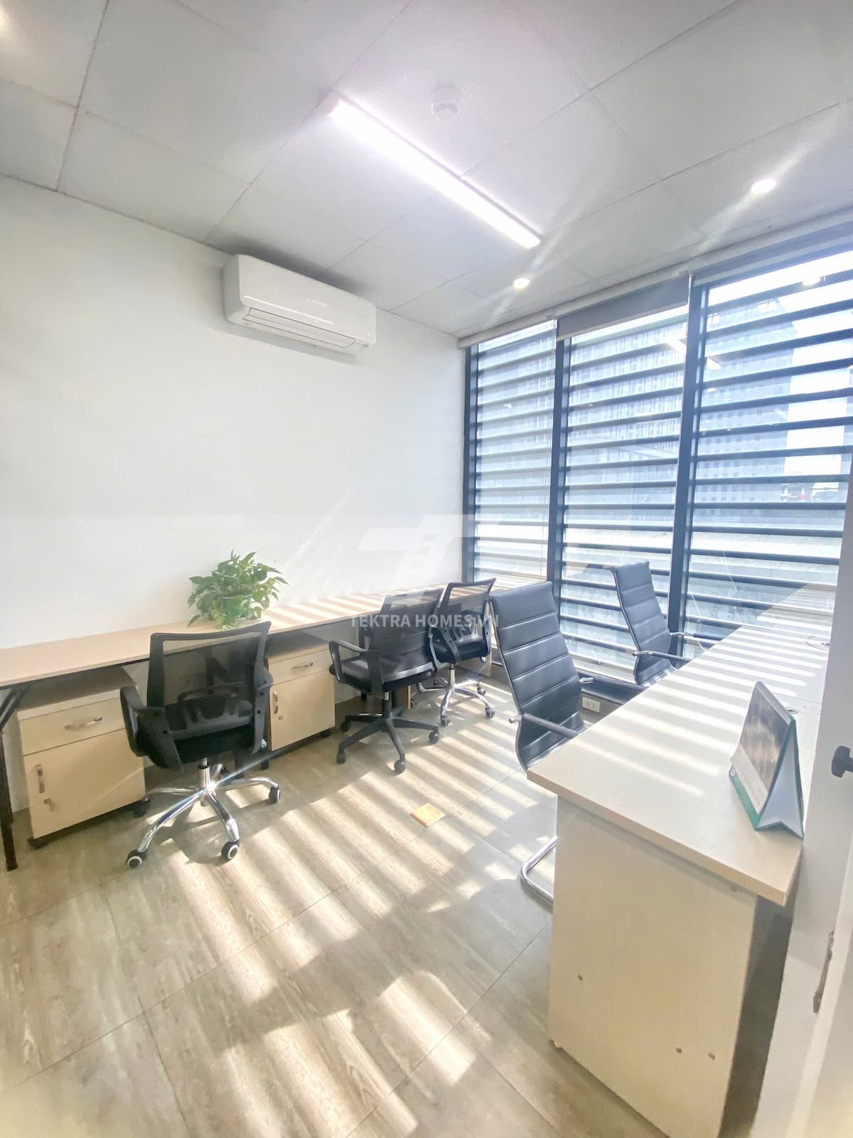 Cho thuê văn phòng trọn gói tại tòa DreamLand Bonanza