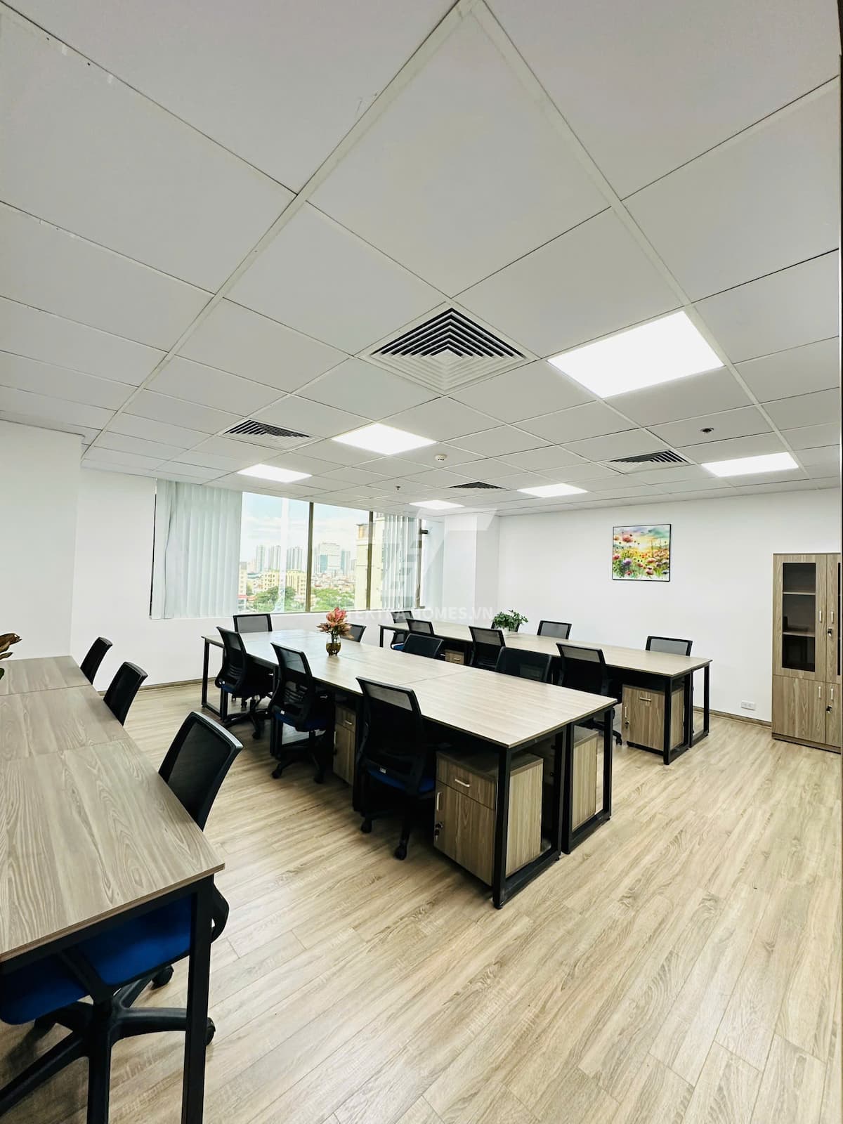 Cho thuê văn phòng trọn gói tại toà HL Building Ngõ 82 Duy Tân