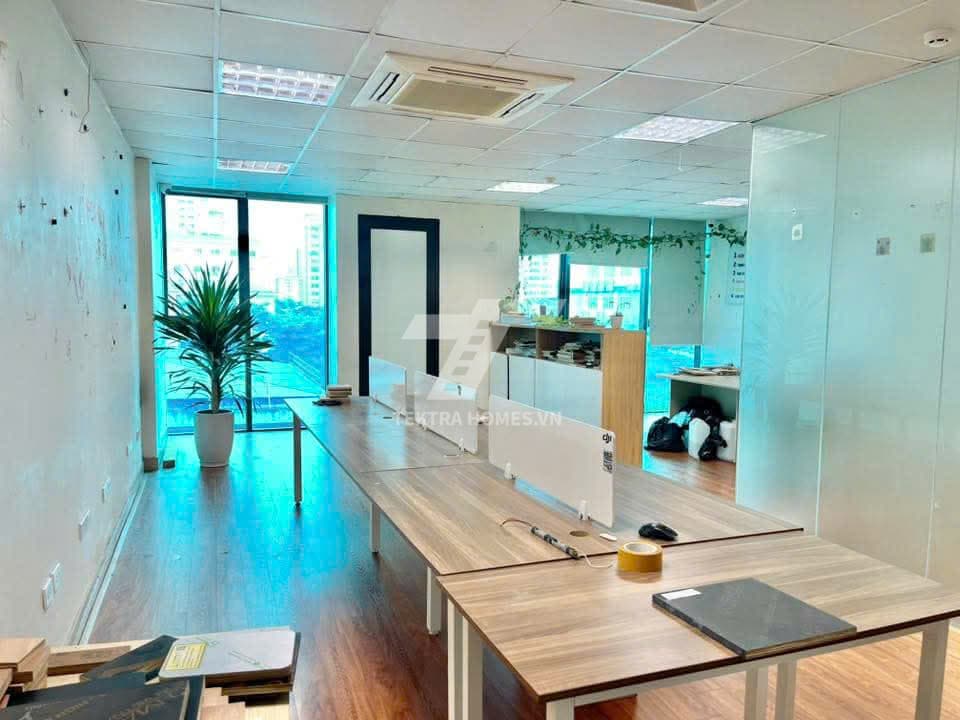 Cho thuê văn phòng 70m2 mặt đường Lưu Hữu Phước