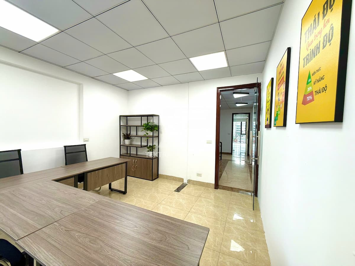 Cho thuê văn phòng mặt phố Nguyễn Khuyến