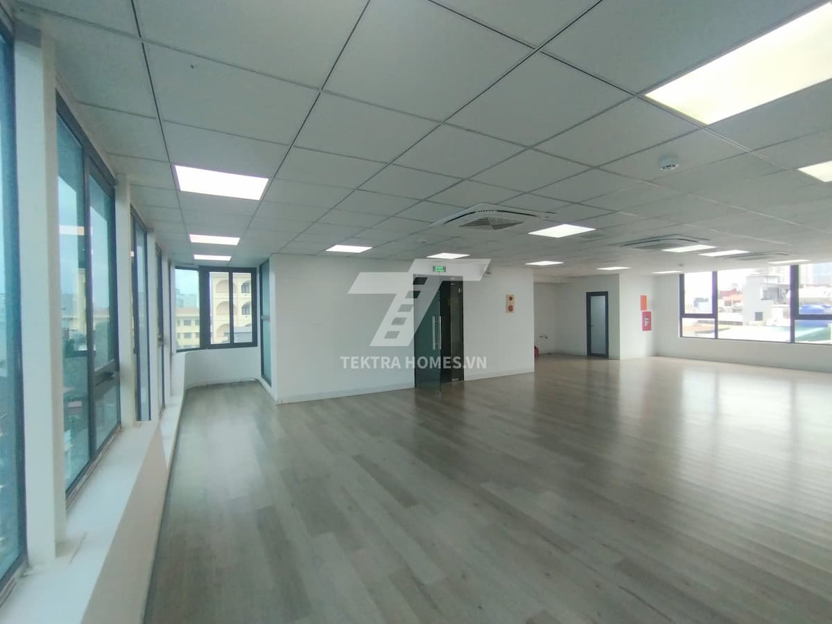 Cho thuê văn phòng 120m2 đường Dương Khuê