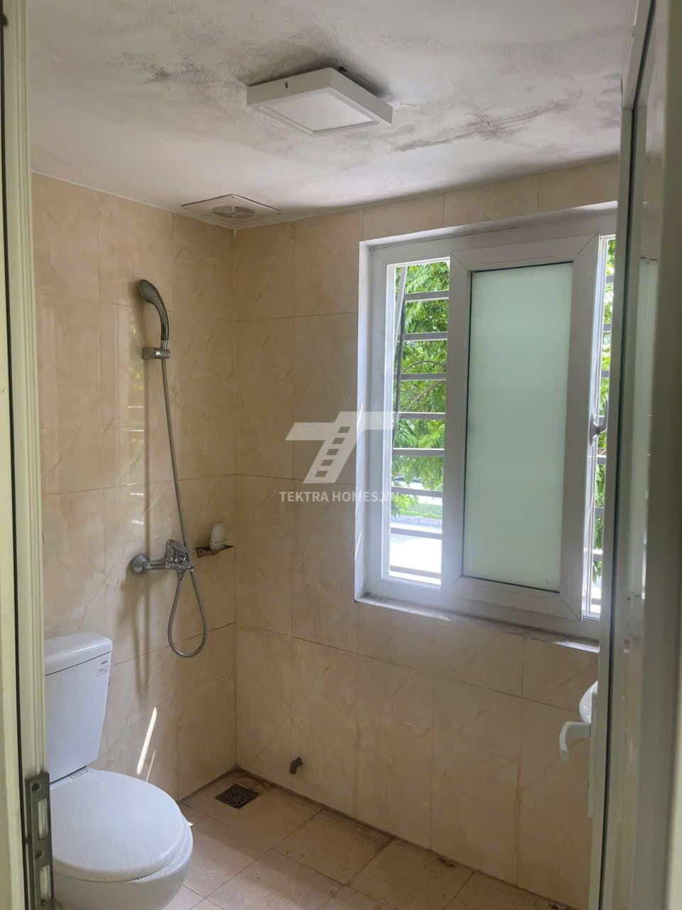 Cho thuê nhà , văn phòng đường Nguyễn văn Huyên