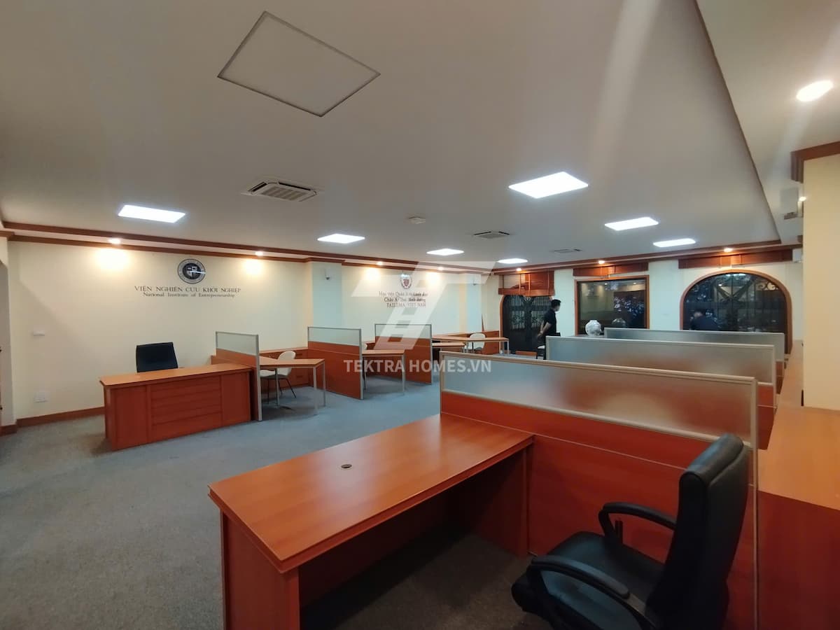 Cho thuê mặt bằng kinh doanh phố dịch vọng hậu