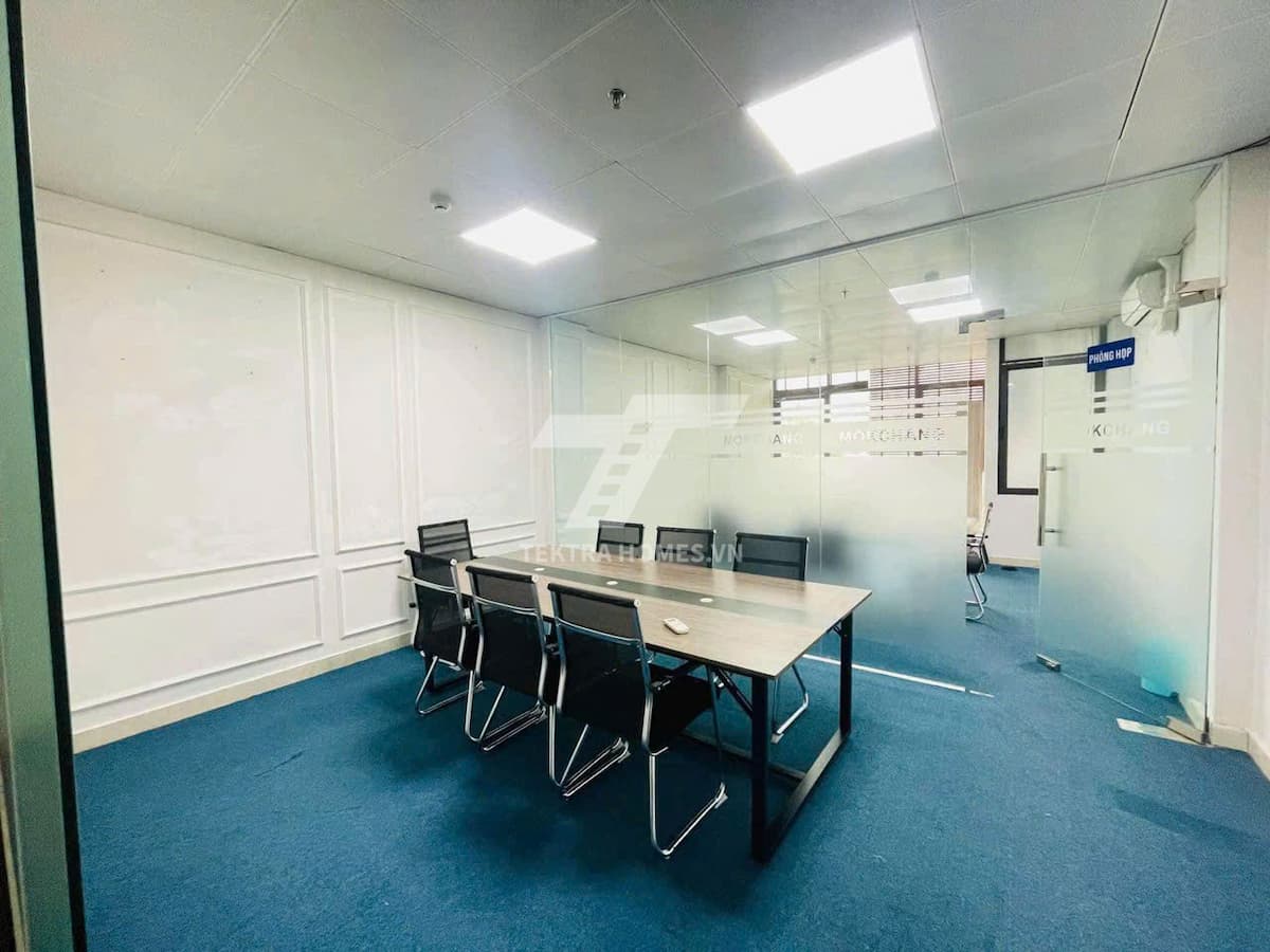 Cho thuê văn phòng nhỏ full nội thất trục đường Nguyễn Hoàng