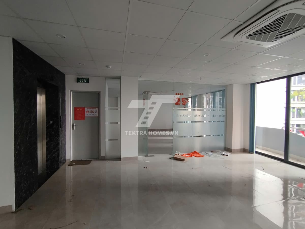 Cho thuê văn phòng đường Hồ Tùng Mậu cạnh Goldmark City