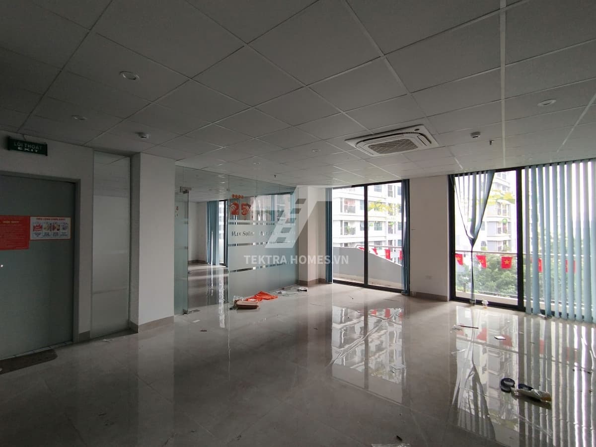 Cho thuê văn phòng đường Hồ Tùng Mậu cạnh Goldmark City