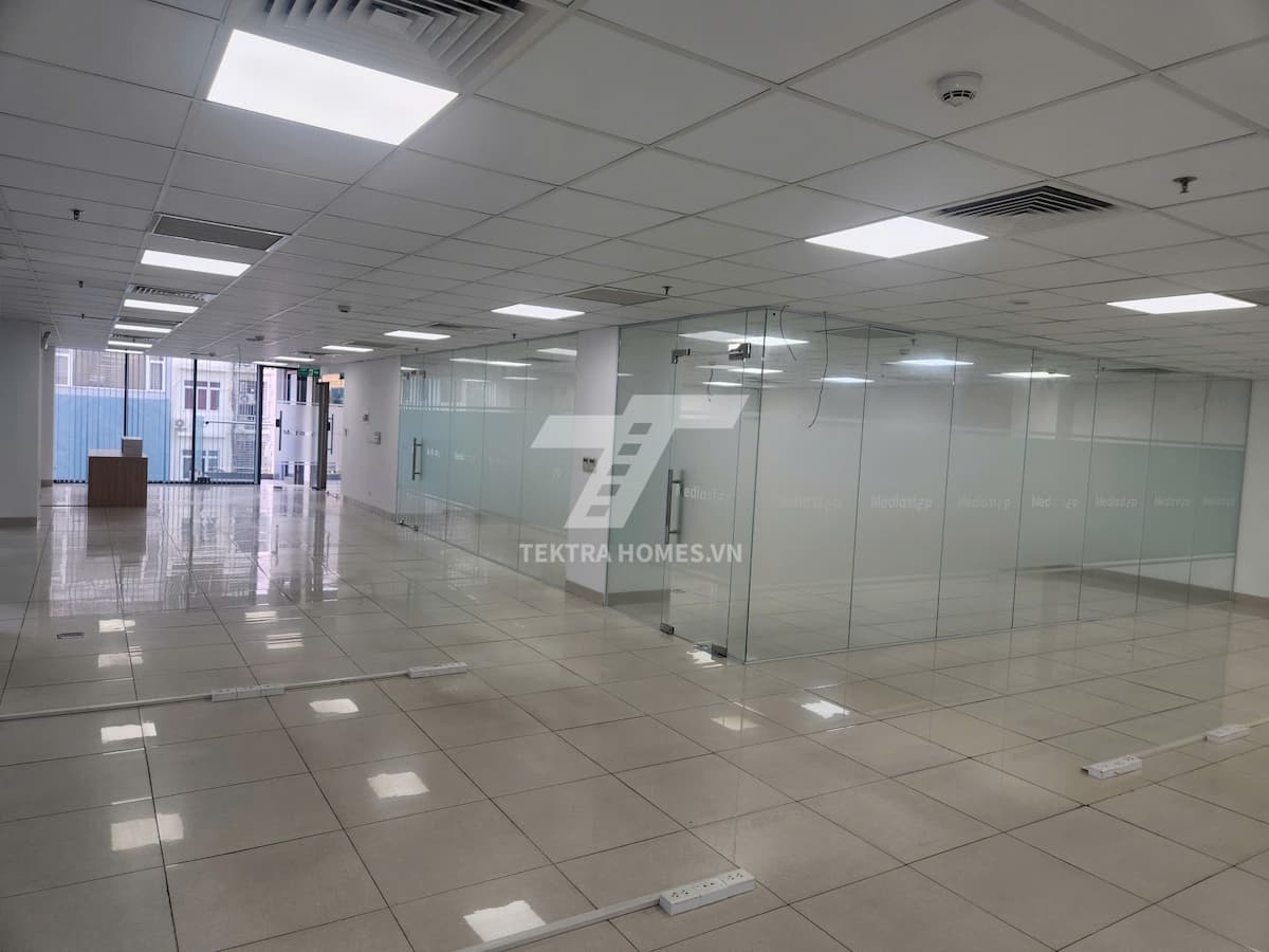 Cho thuê văn phòng mặt đường Lê Thanh Nghị