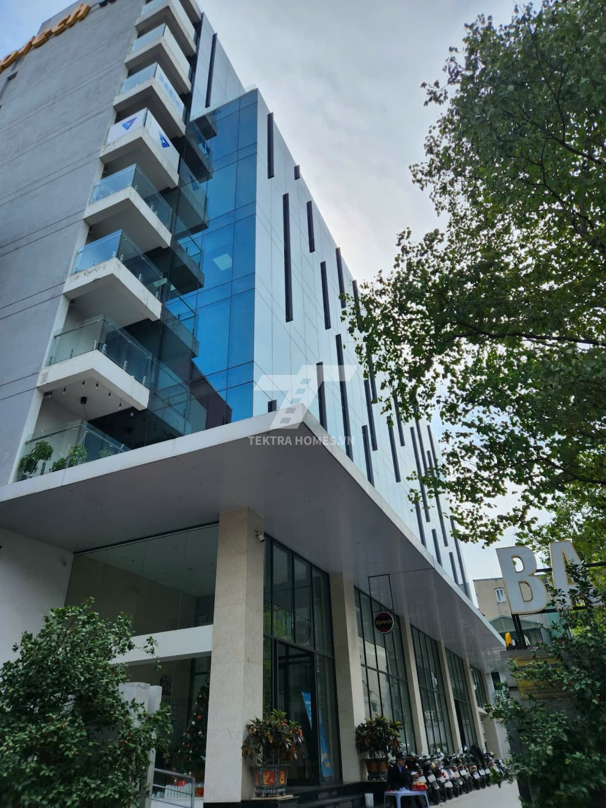 Cho thuê văn phòng mặt đường Lê Thanh Nghị